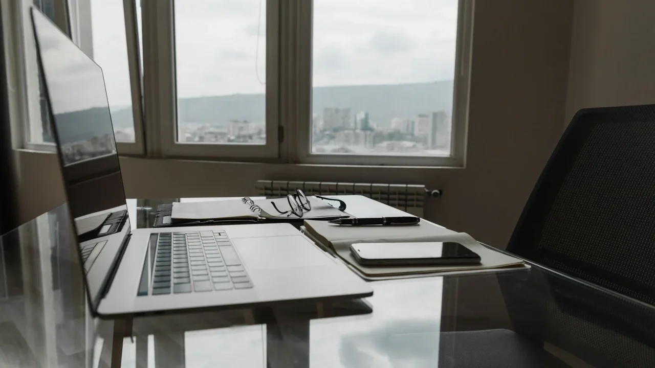 Laptop Business Growth City View
